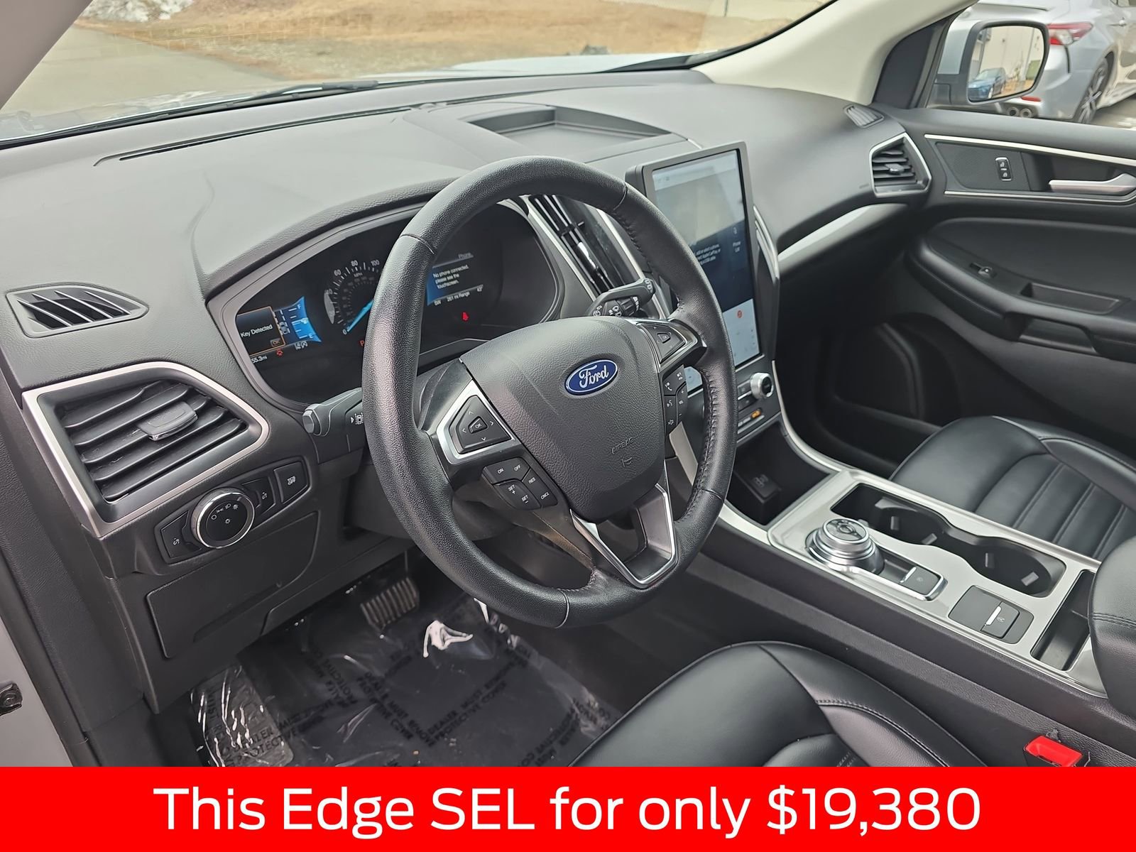 Used 2024 Ford Edge SEL image 21