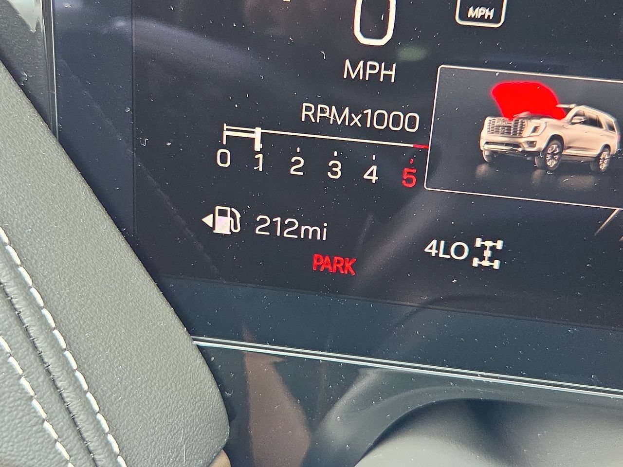 New 2026 GMC Yukon XL Denali Ultimate AWD/4WD image 12