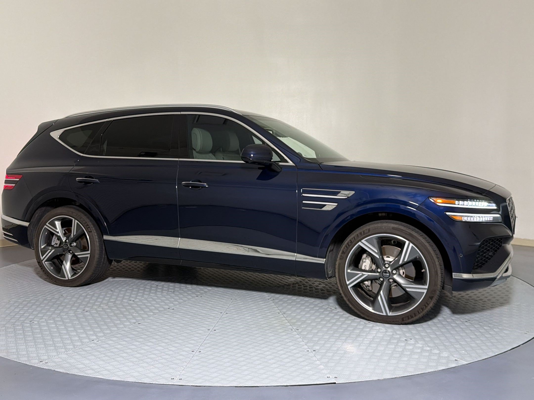 Used 2025 Genesis GV80 3.5T Prestige AWD/4WD image 6