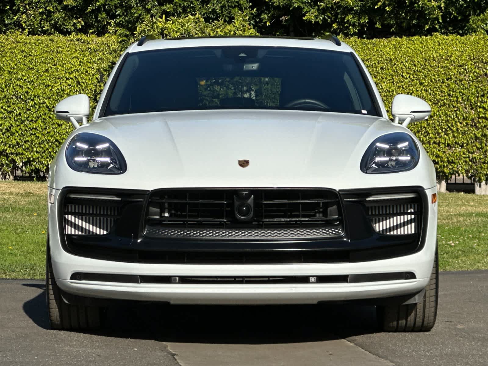 Certified 2025 Porsche Macan GTS AWD/4WD image 11