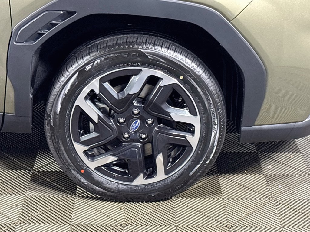 New 2026 Subaru Forester Premium AWD/4WD image 24