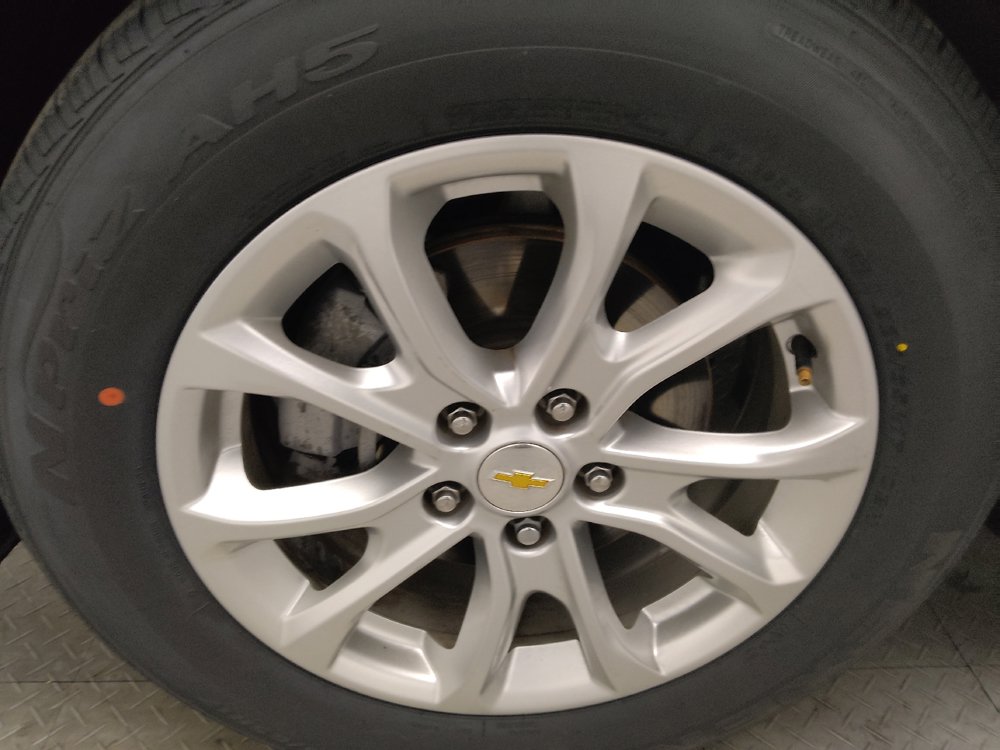 Used 2020 Chevrolet Equinox LS w/ LS Convenience Package FWD image 31
