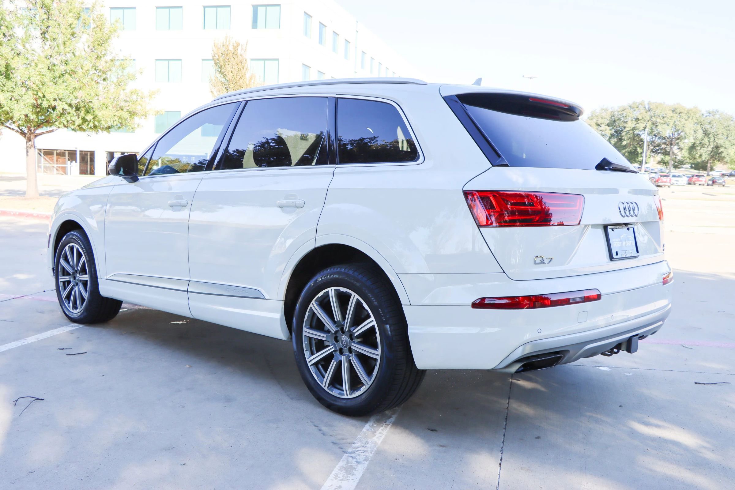 Used 2018 Audi Q7 3.0T Prestige w/ Prestige Package image 5