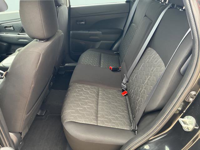 Used 2025 Mitsubishi Outlander Sport ES image 9