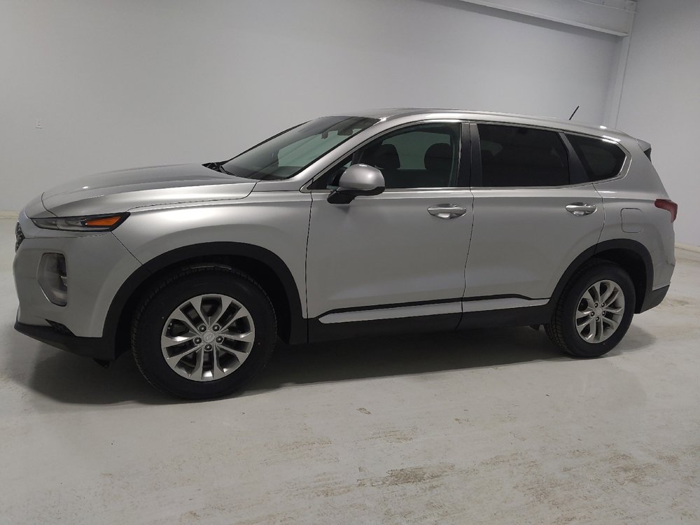 Used 2020 Hyundai Santa Fe SE image 2
