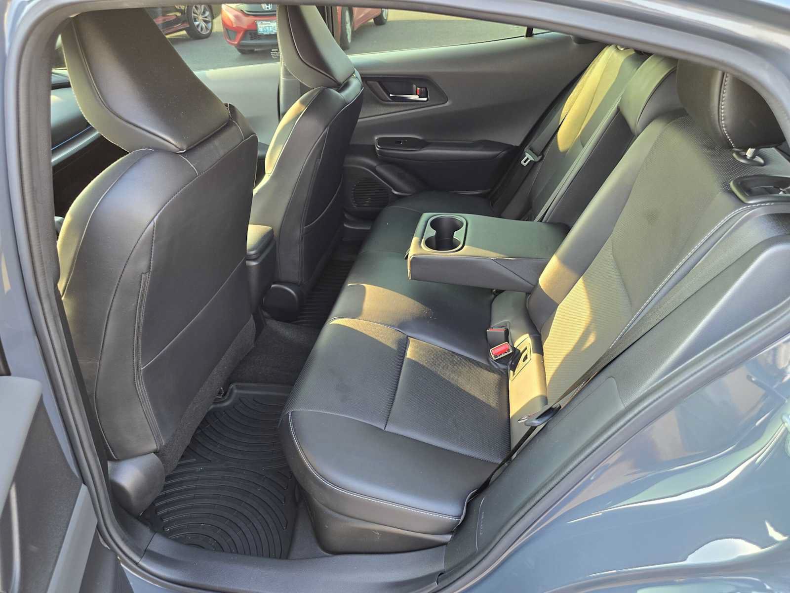 Used 2023 Toyota Prius Limited AWD/4WD image 18