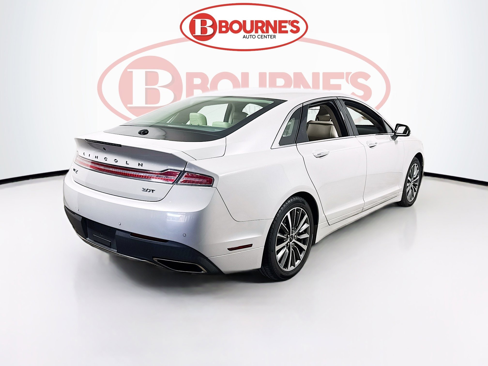 Used 2019 Lincoln MKZ Reserve image 10