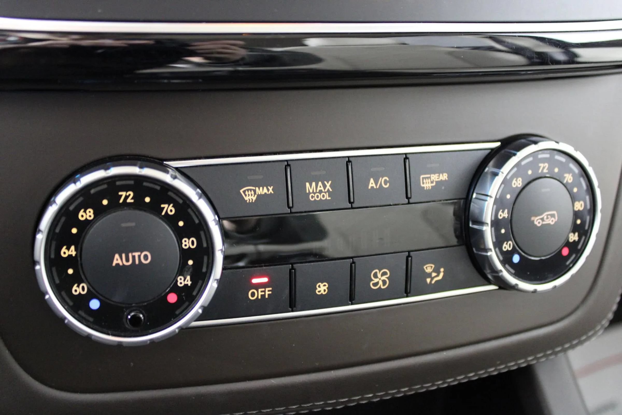 Used 2019 Mercedes-Benz GLS 450 4MATIC image 23