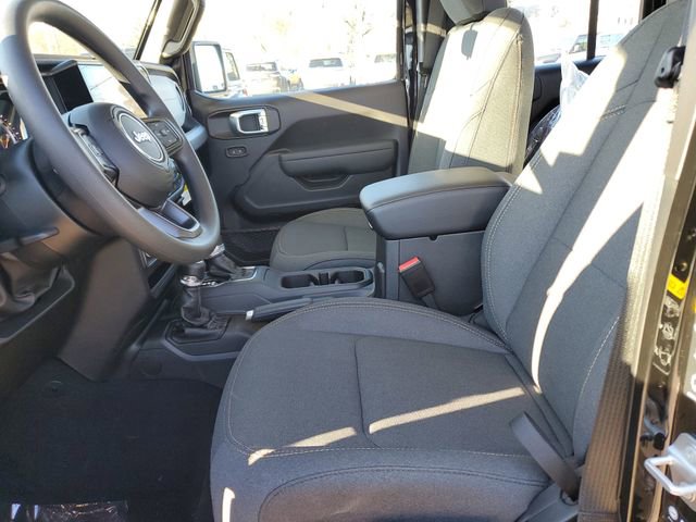 New 2026 Jeep Gladiator Sport image 13