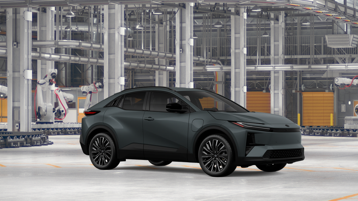 New 2027 Toyota C-HR AWD/4WD image 14