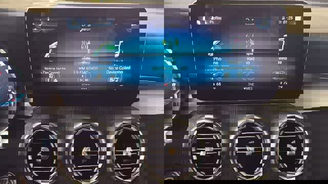 Used 2022 Mercedes-Benz GLC 300 image 20