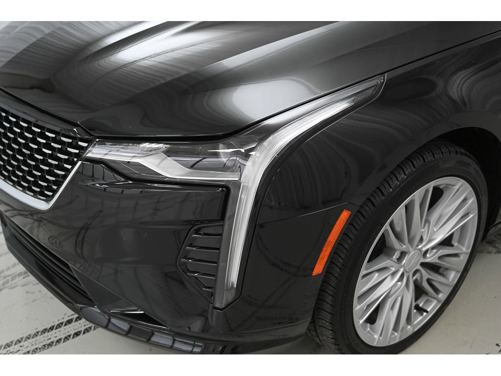 New 2025 Cadillac CT4 Premium Luxury image 9