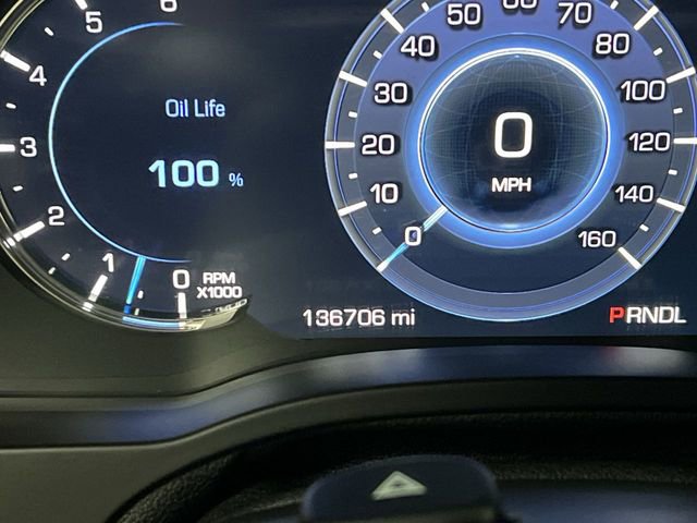 Used 2018 Cadillac Escalade ESV Premium Luxury image 12