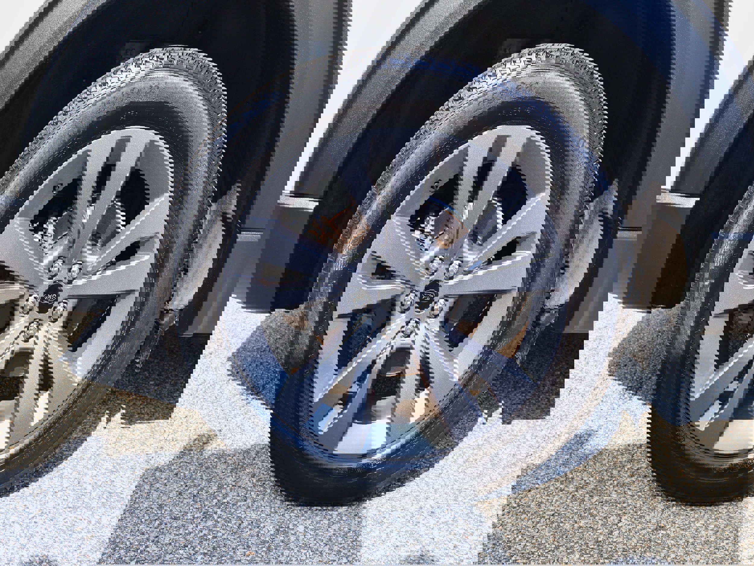 Used 2022 Ford Explorer XLT w/ Equipment Group 202A image 30