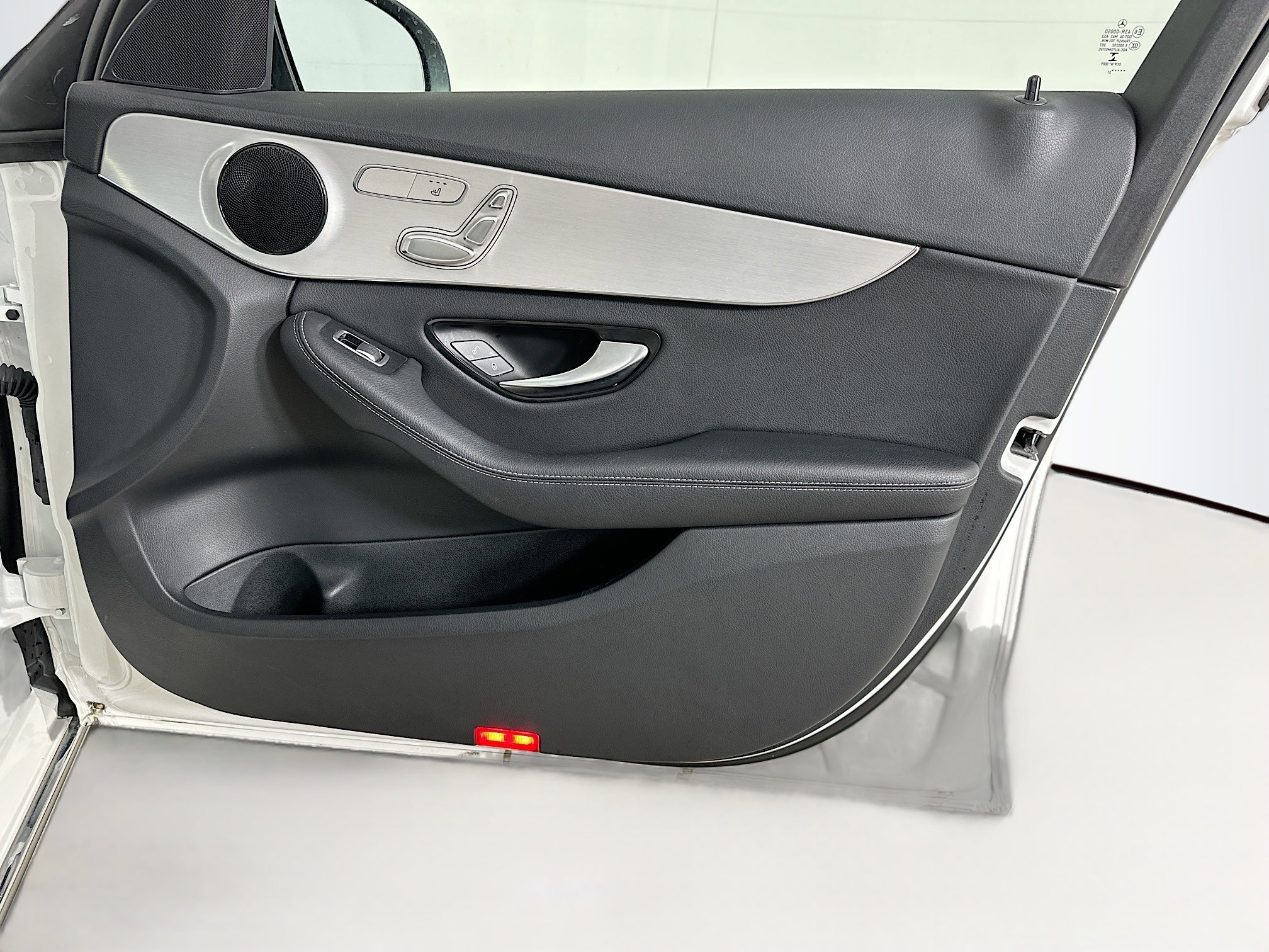 Used 2021 Mercedes-Benz C 300 Sedan image 33