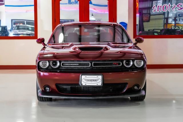 Used 2019 Dodge Challenger R/T w/ Cold Weather Group image 9