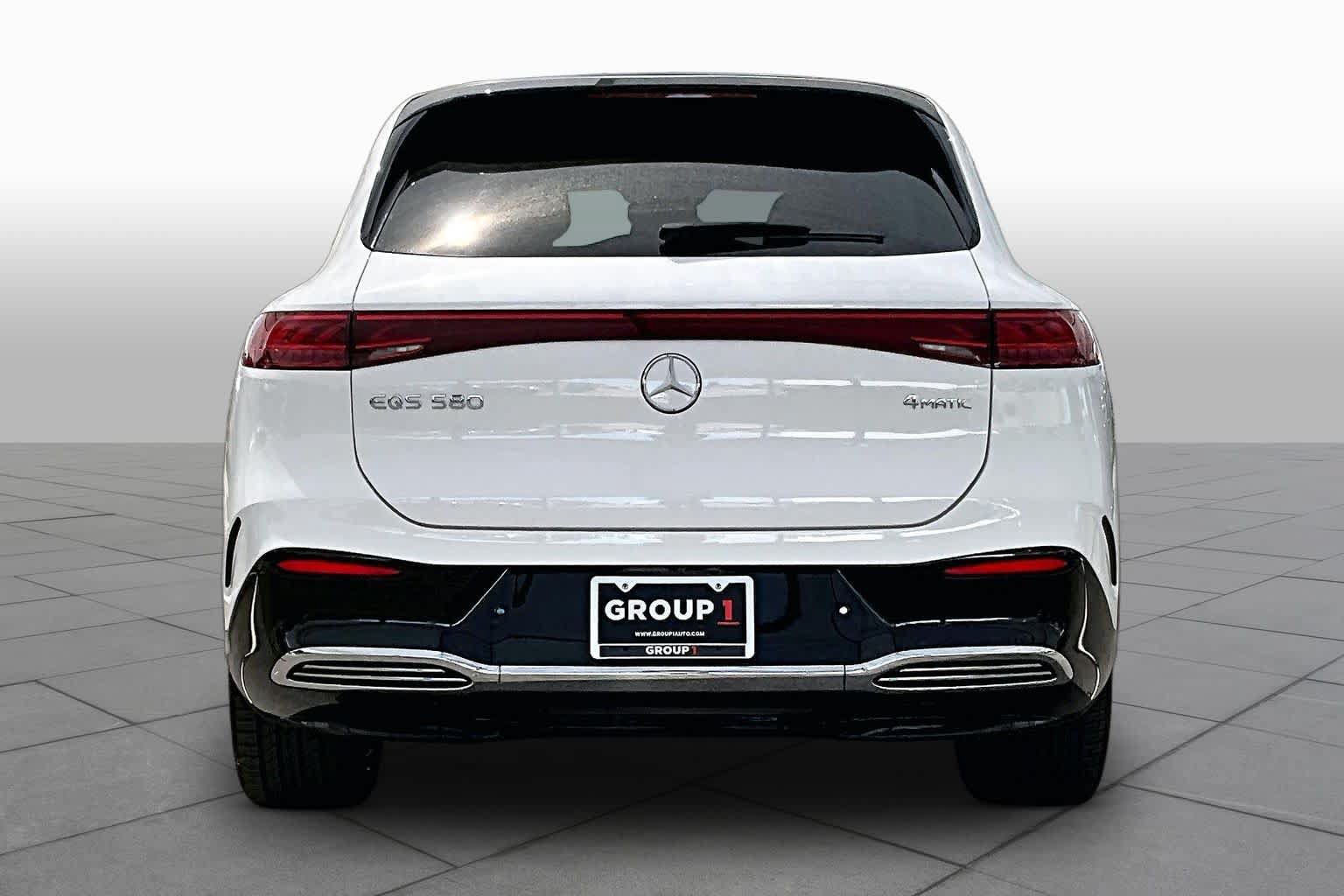 Used 2023 Mercedes-Benz EQS 580 4MATIC SUV image 4