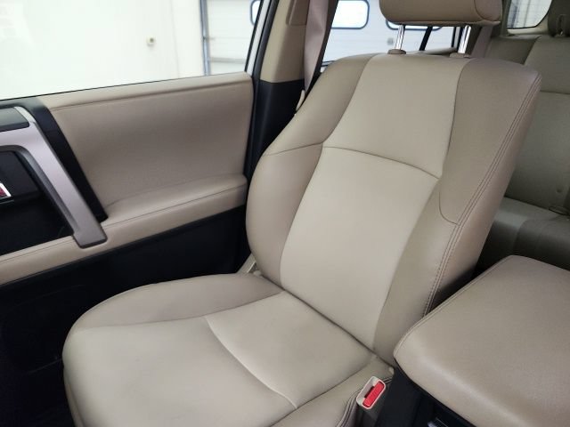 Used 2023 Toyota 4Runner SR5 Premium w/ Moonroof Package AWD/4WD image 16