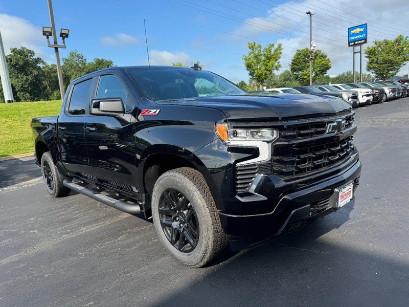 New 2026 Chevrolet Silverado 1500 RST w/ Z71 Off-Road Package AWD/4WD video 2