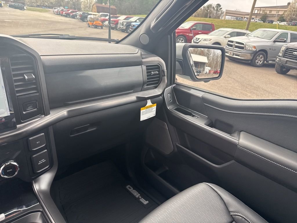 New 2026 Ford F150 Lariat w/ FX4 Off-Road Package image 28
