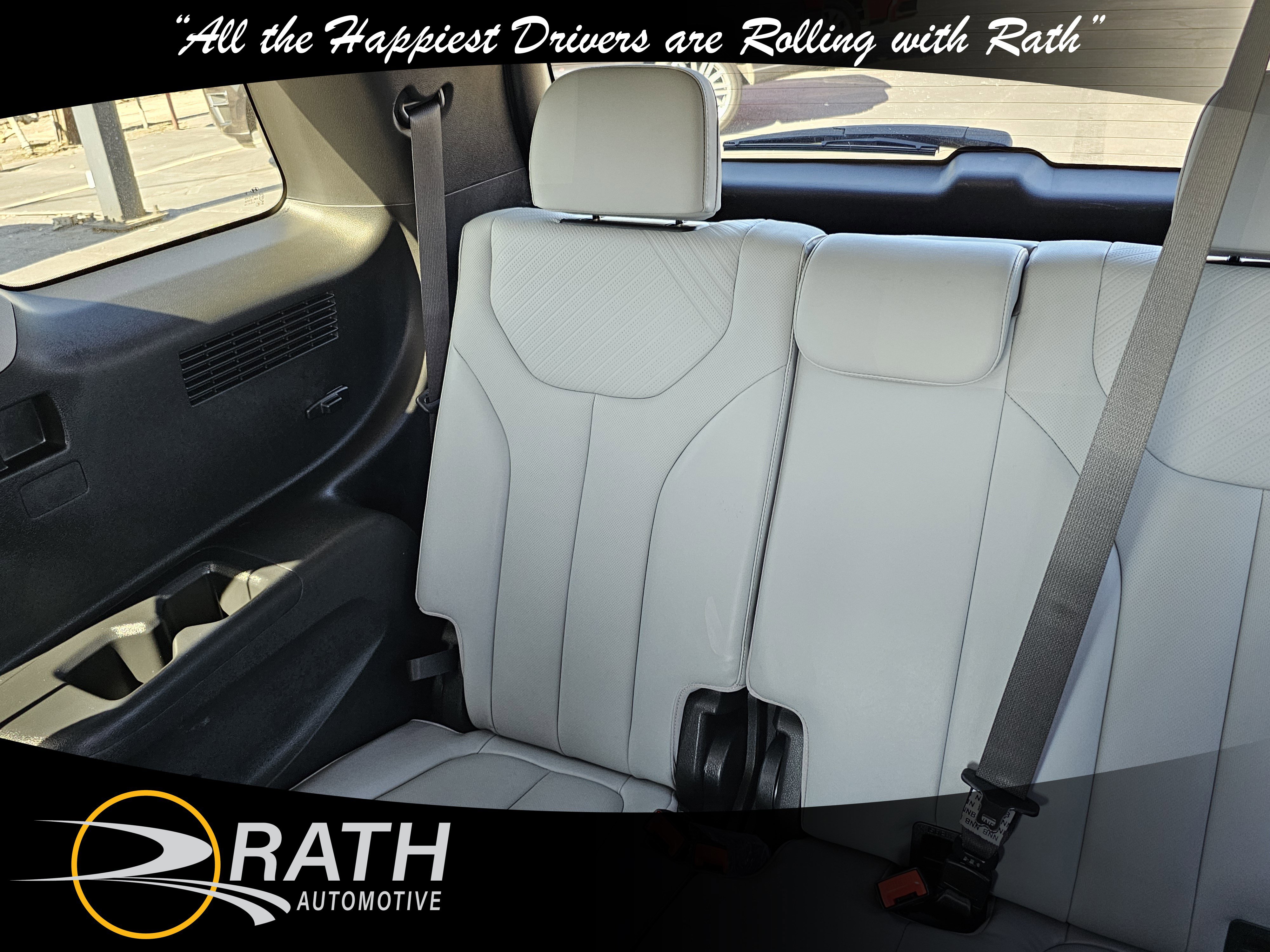 Used 2025 Hyundai Palisade SEL image 18