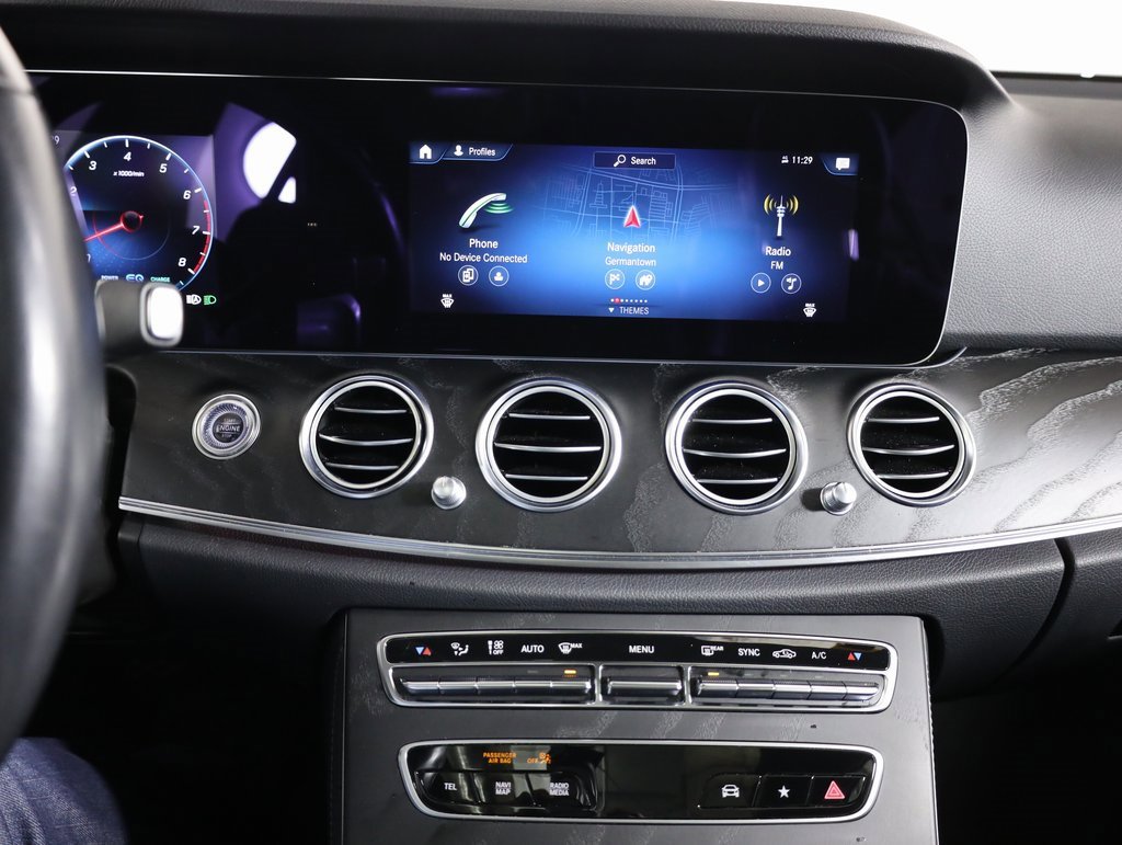 Certified 2022 Mercedes-Benz E 450 4MATIC Sedan image 17