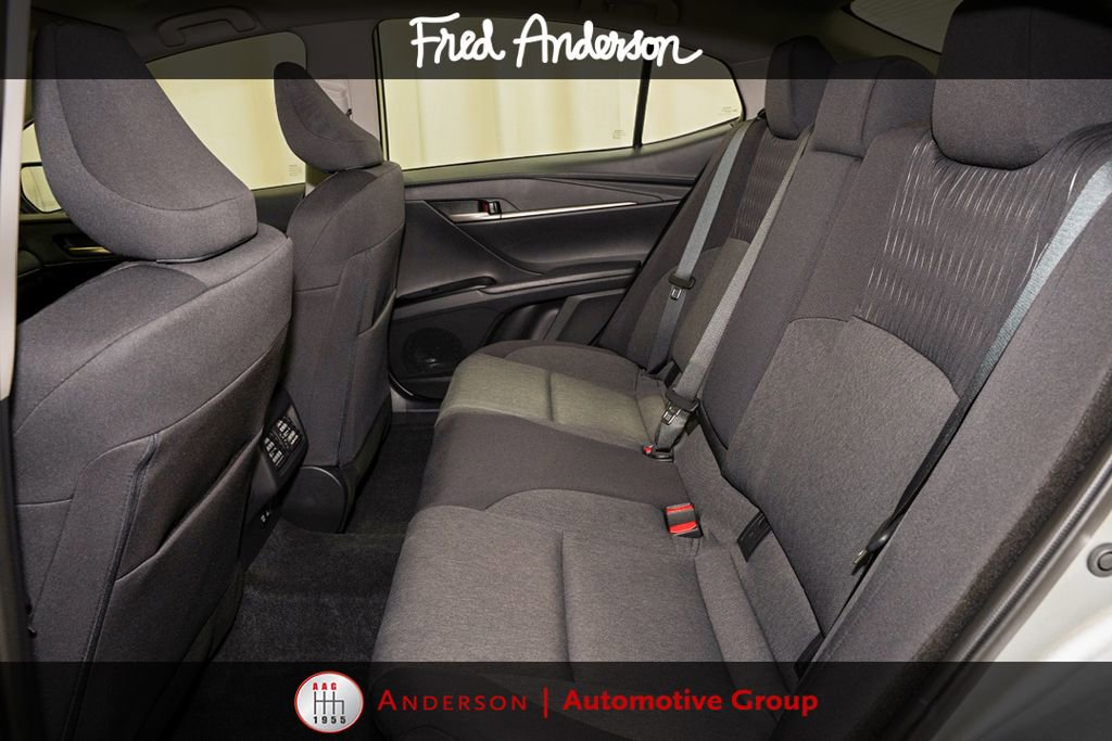 Used 2025 Toyota Camry LE w/ Convenience Package FWD image 8