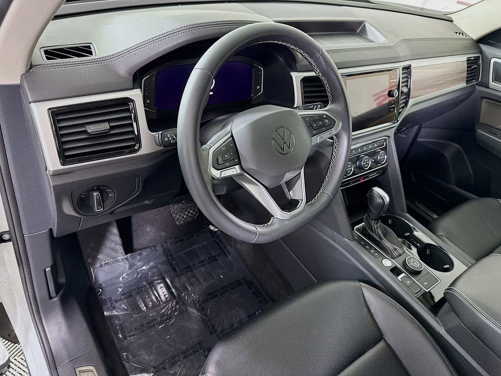 Used 2021 Volkswagen Atlas SEL image 19