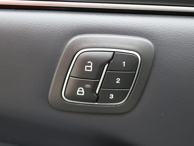 Used 2025 Ford Mustang Mach-E Premium AWD/4WD image 19