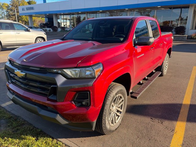 Used 2024 Chevrolet Colorado LT w/ LT Convenience Package II