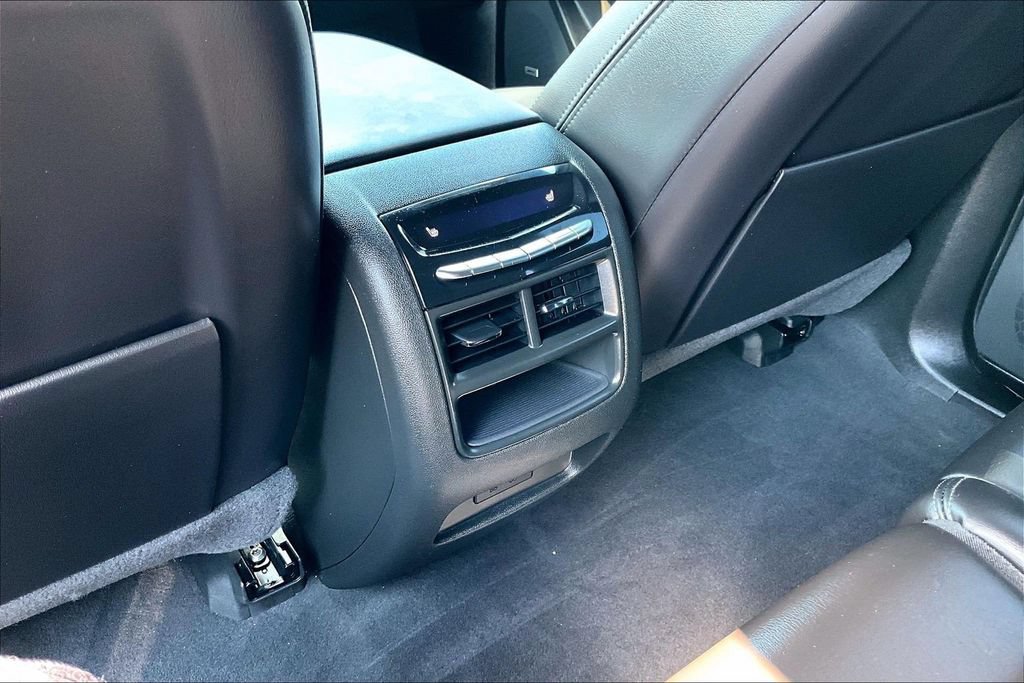 Certified 2026 Cadillac XT5 Premium Luxury w/ Driver Assist Package AWD/4WD image 10