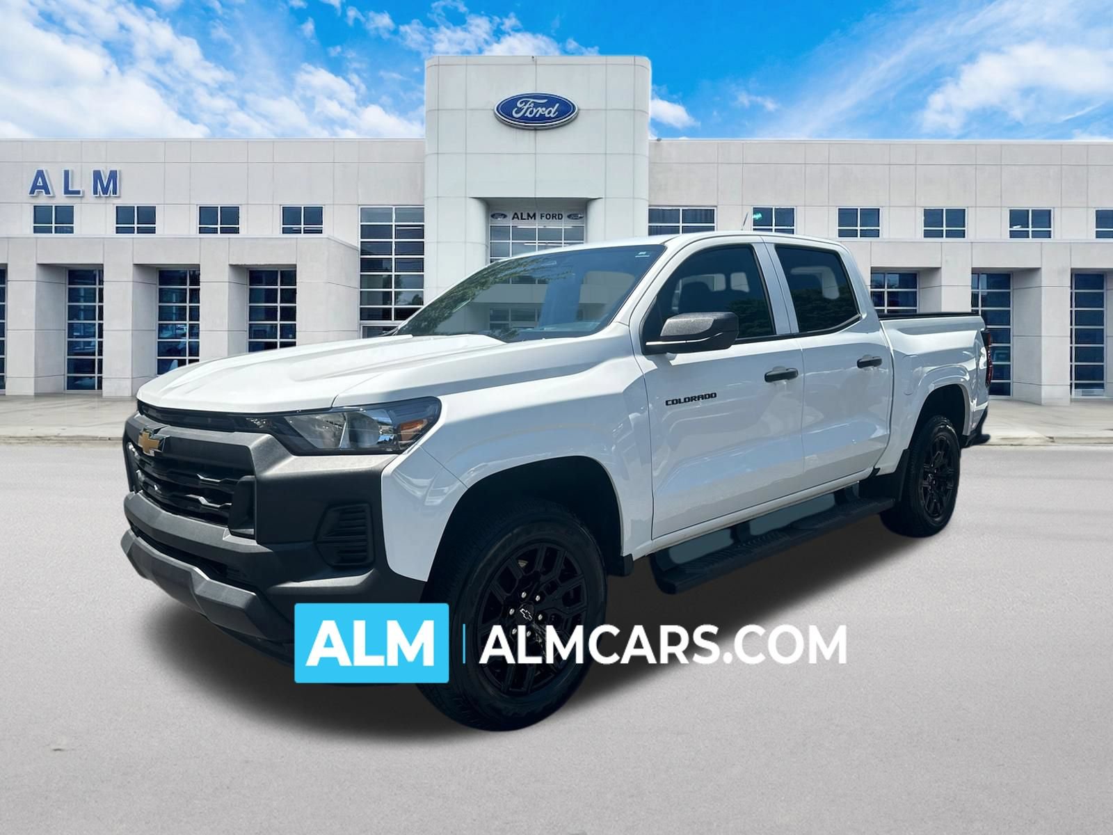 Used 2025 Chevrolet Colorado W/T w/ WT Custom Package AWD/4WD image 1