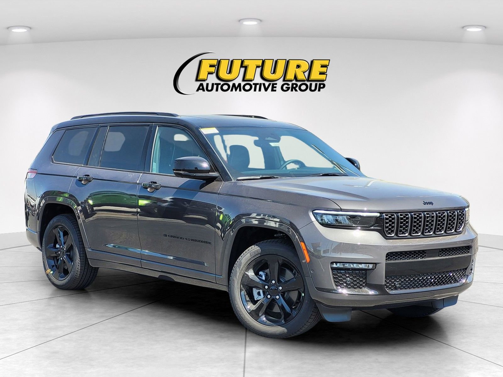 New 2025 Jeep Grand Cherokee L Summit w/ High Altitude Package