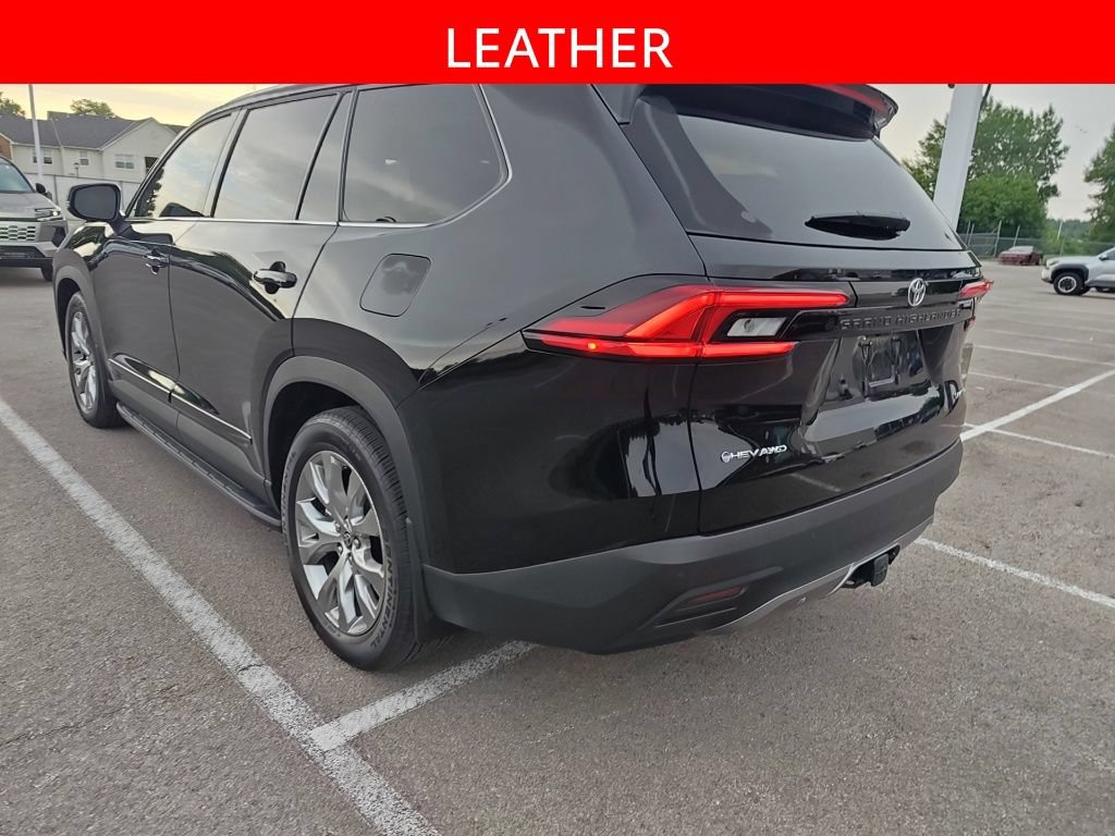 Used 2026 Toyota Grand Highlander AWD Hybrid image 5