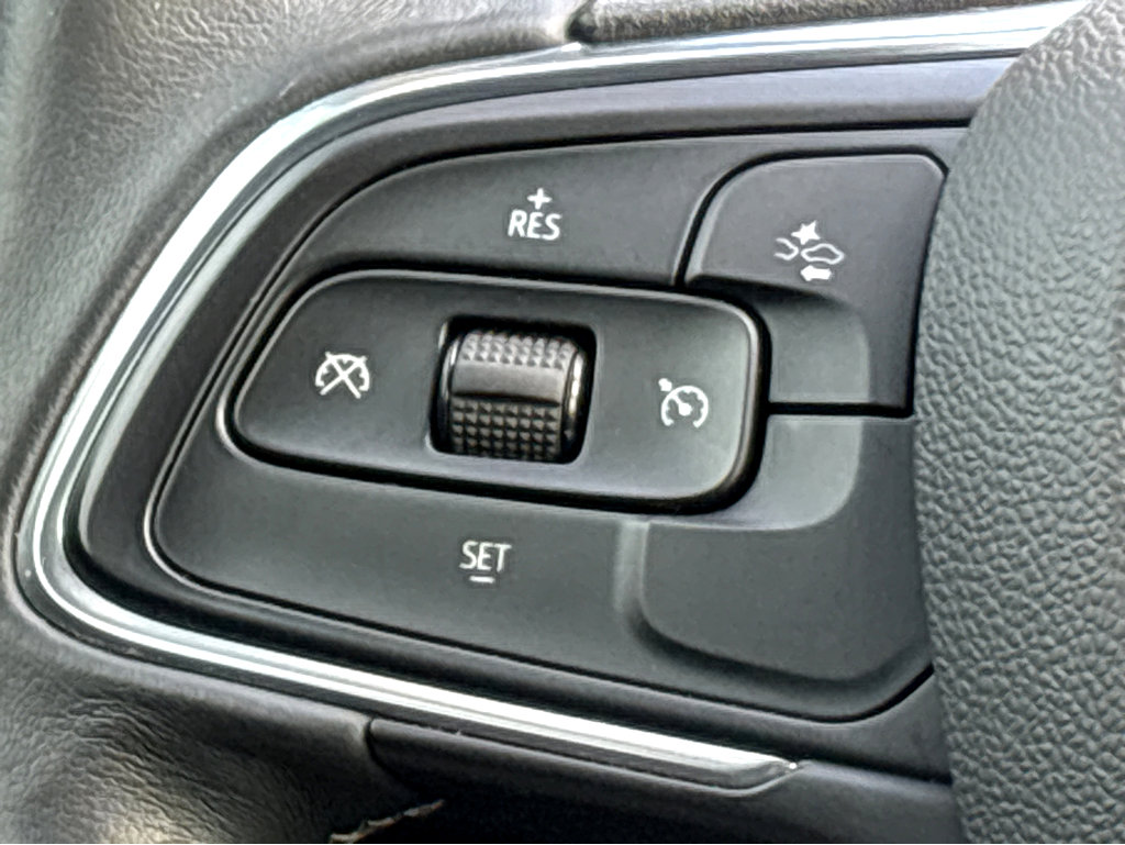 Used 2022 Buick Envision Preferred w/ Sport Touring Package image 12