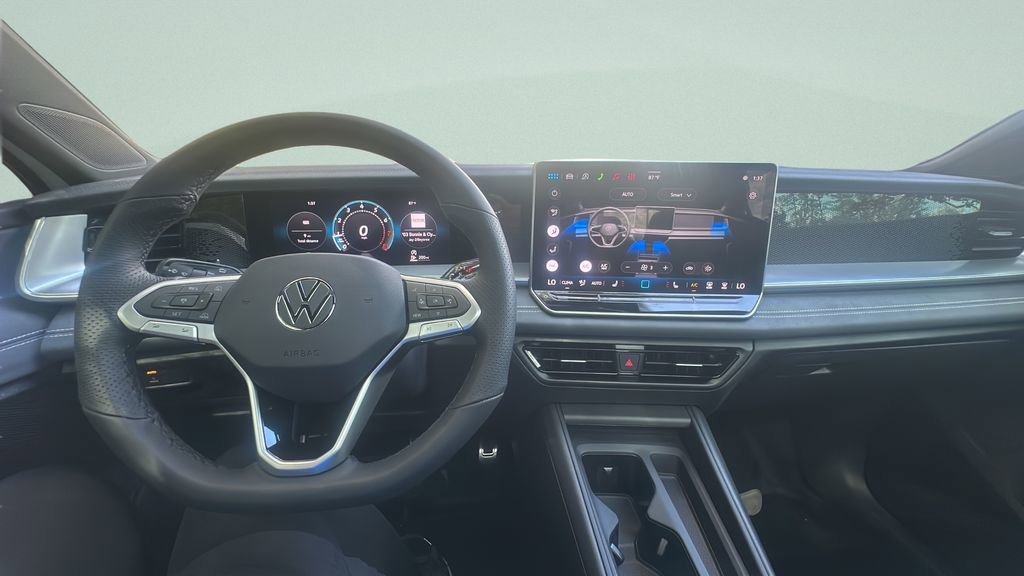 New 2026 Volkswagen Tiguan SE R-Line image 20