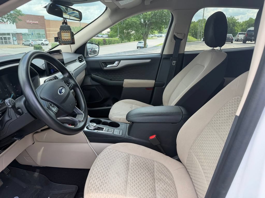 Used 2020 Ford Escape SE AWD/4WD image 5