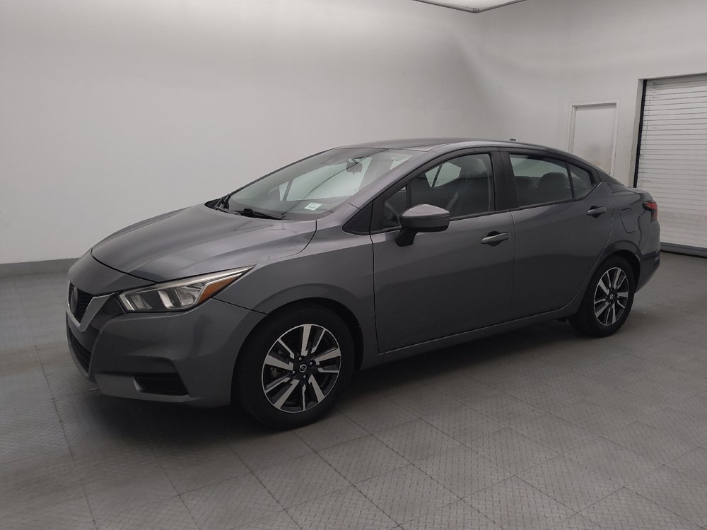 Used 2021 Nissan Versa SV FWD image 2