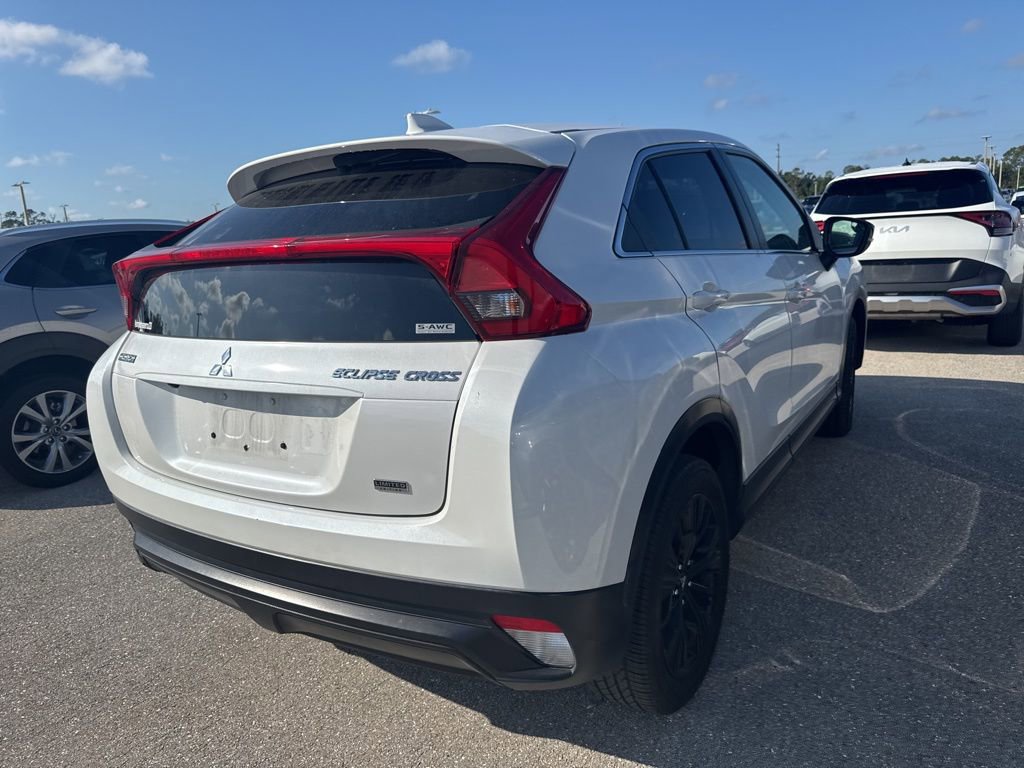 Used 2018 Mitsubishi Eclipse Cross LE AWD/4WD image 2
