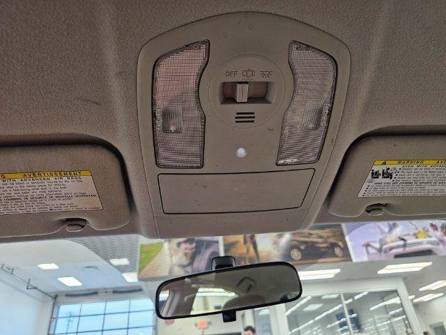 Used 2014 Toyota Prius Three image 23