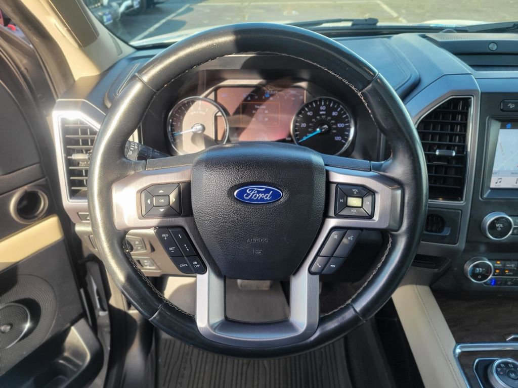 Used 2019 Ford Expedition Platinum image 23