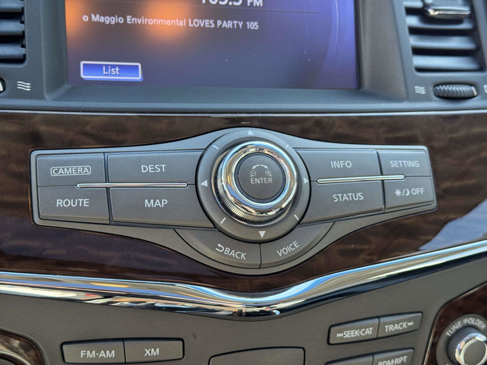 Used 2017 Nissan Armada SL w/ Moonroof Package image 28