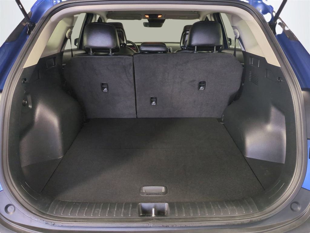 Used 2024 Kia Sportage EX image 14