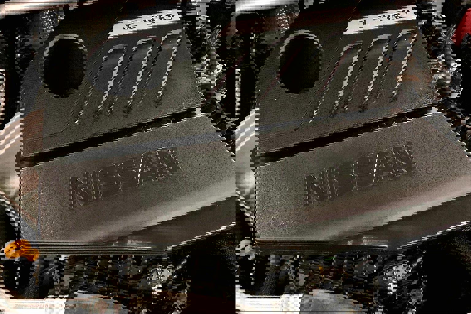 Used 2025 Nissan Rogue SV image 30