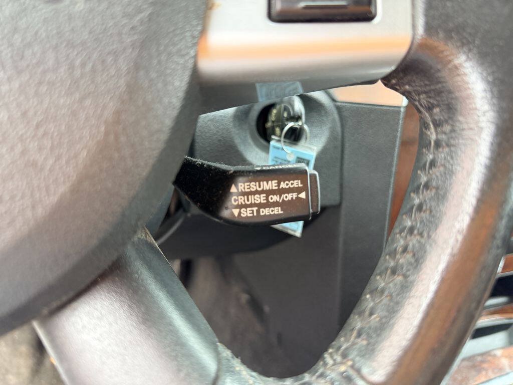 Used 2008 Jeep Grand Cherokee Overland AWD/4WD image 17
