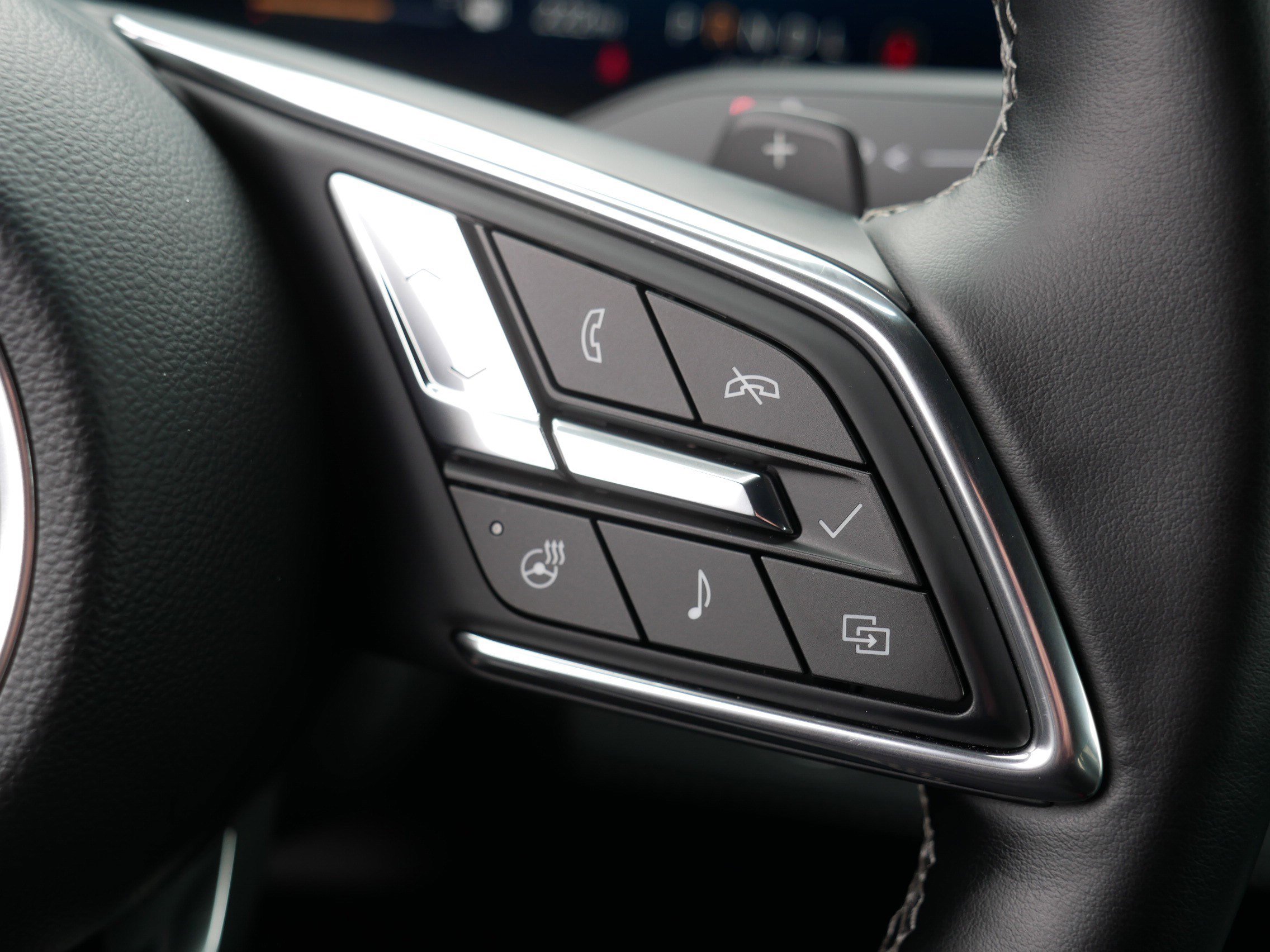 Certified 2025 Buick Enclave Preferred image 29