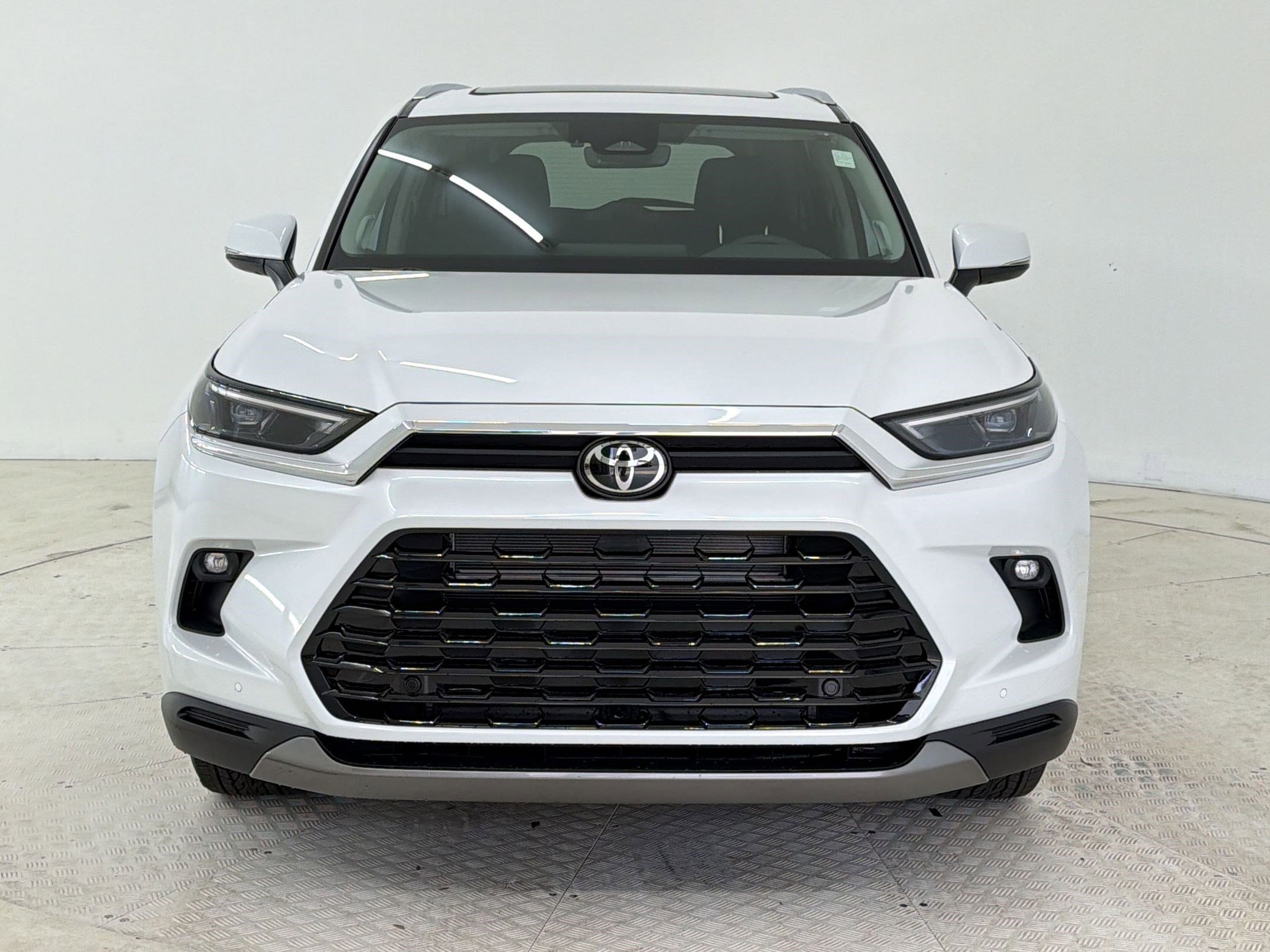 Used 2026 Toyota Grand Highlander Limited image 6