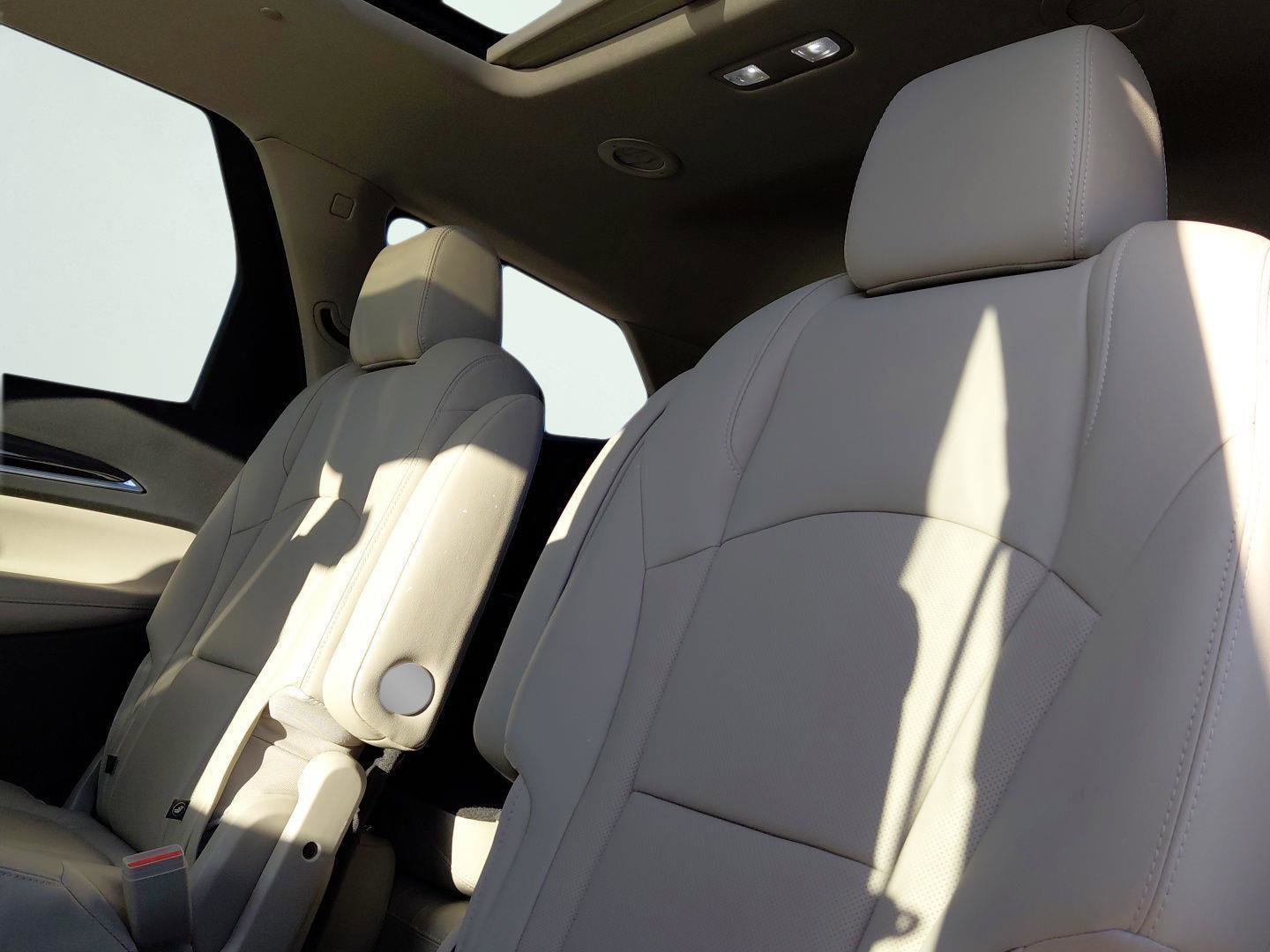 Used 2021 Buick Enclave Premium w/ Sun and Sites Package image 39