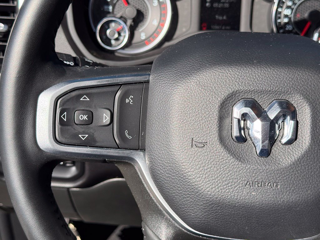 Used 2024 RAM 2500 Big Horn w/ Sport Appearance Package AWD/4WD image 17