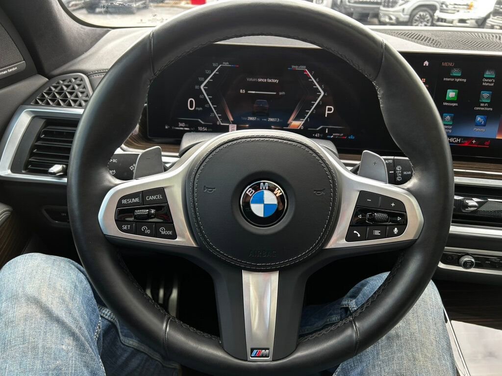 Used 2023 BMW X7 xDrive40i w/ M Sport Package image 27